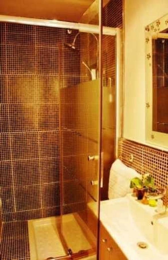 Alba1924 Bed & Breakfast Madrid Exterior photo